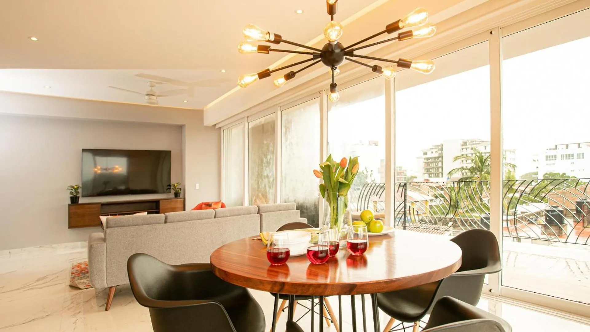 Prime 2Br Condo, Rooftop Pool And Gym Puerto Vallarta 0*,  Mexico