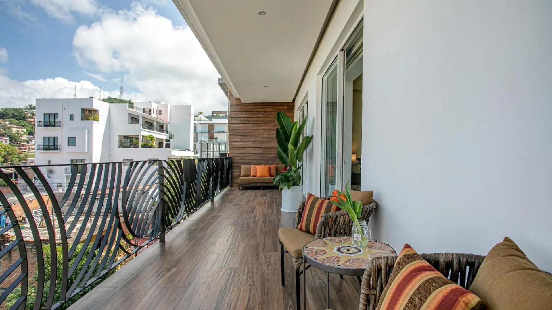 Prime 2Br Condo, Rooftop Pool And Gym Puerto Vallarta