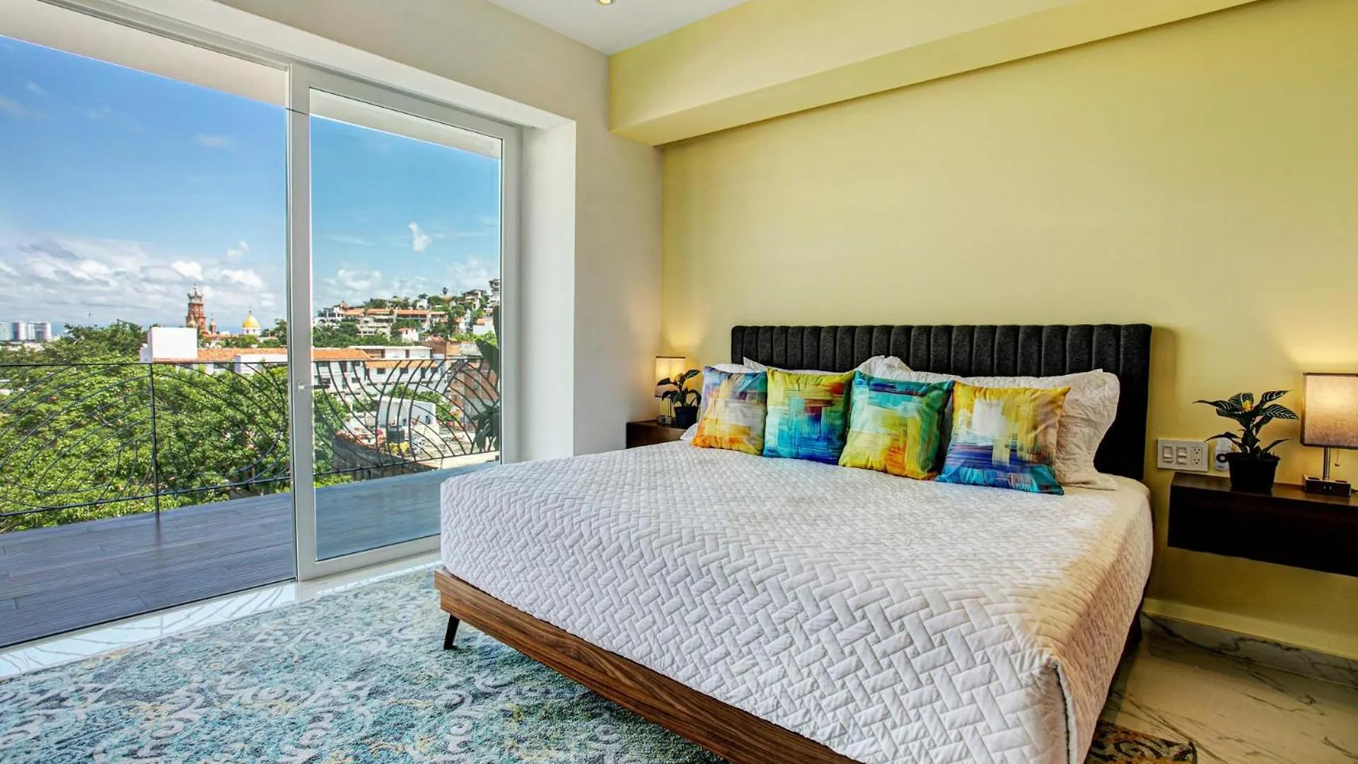 Feriehus Prime 2Br Condo, Rooftop Pool And Gym Puerto Vallarta Mexico